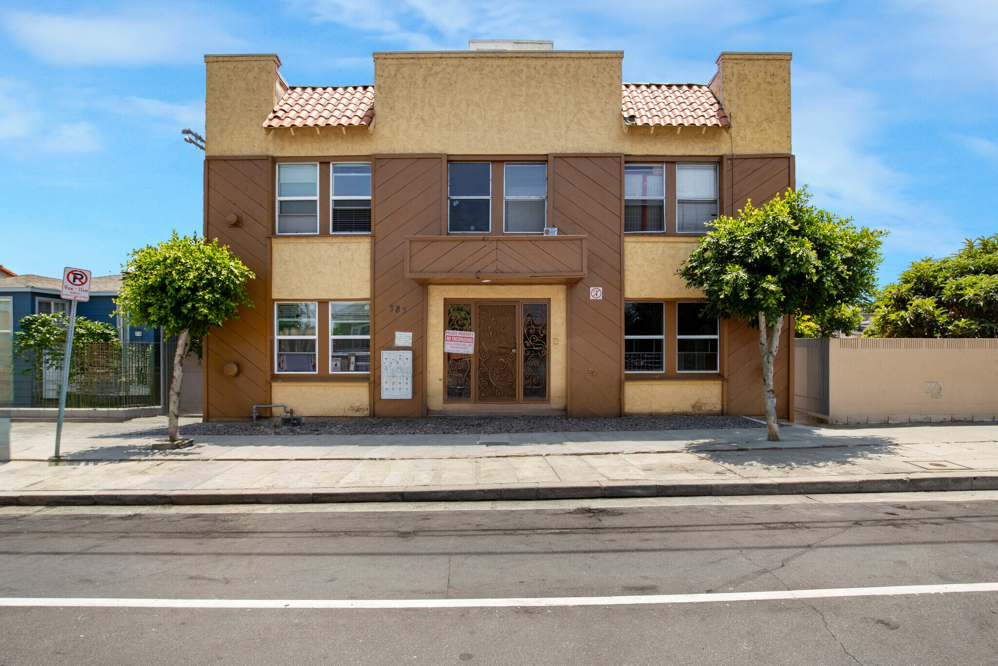 383 W 14th St, San Pedro, CA à vendre Photo du bâtiment- Image 1 de 22