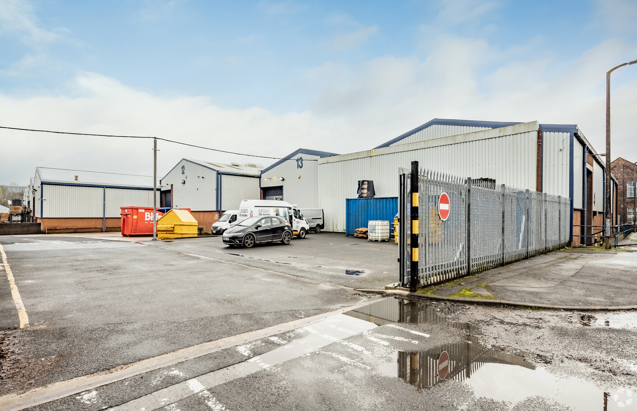 Shepley Rd, Manchester for lease Primary Photo- Image 1 of 10