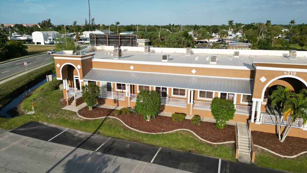 6210 Scott St, Punta Gorda, FL for lease - Building Photo - Image 2 of 19