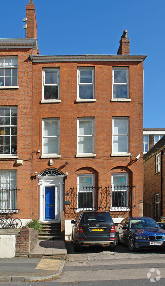 Ardwick Green portfolio of 4 properties for sale on LoopNet.ca - Building Photo - Image 3 of 13