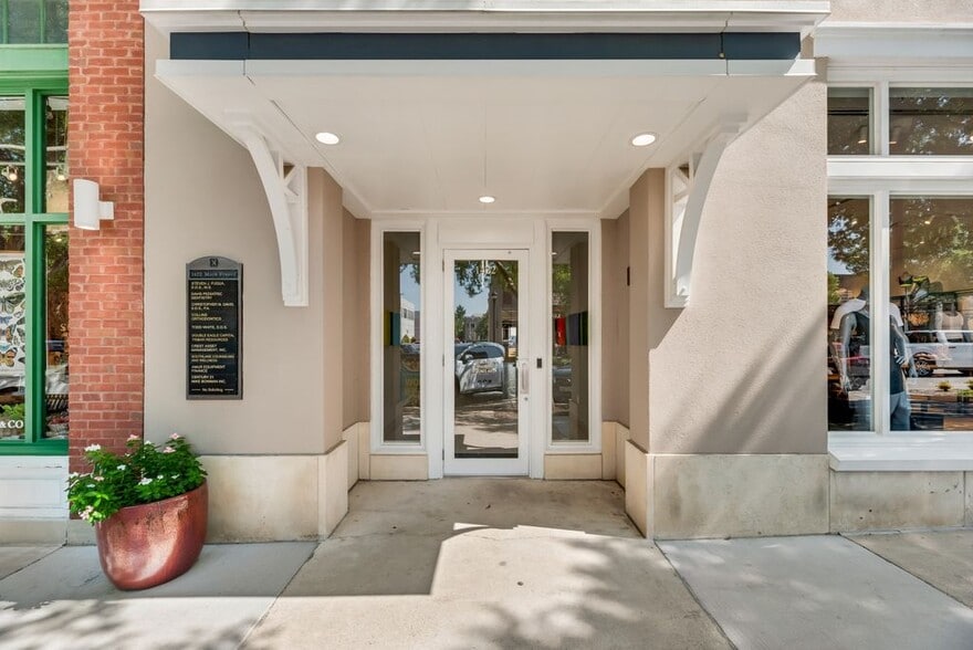 1422 Main St, Southlake, TX à louer - Photo du bâtiment - Image 2 de 35