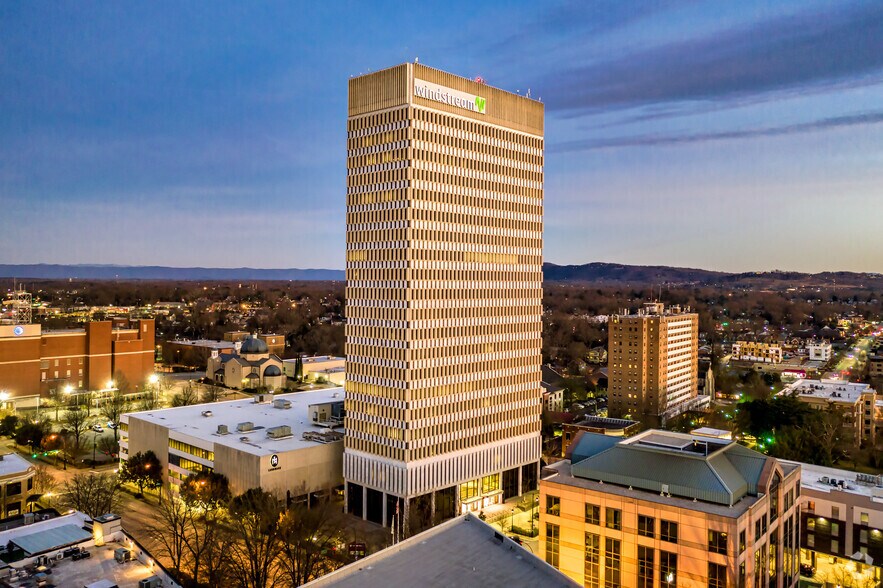 301 N Main St, Greenville, SC à louer - Photo du bâtiment - Image 3 de 4