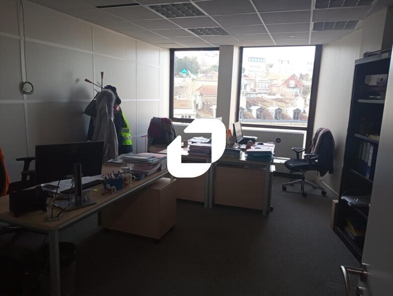 Bureau dans Saint-Cloud à louer - Photo intérieure - Image 3 de 6