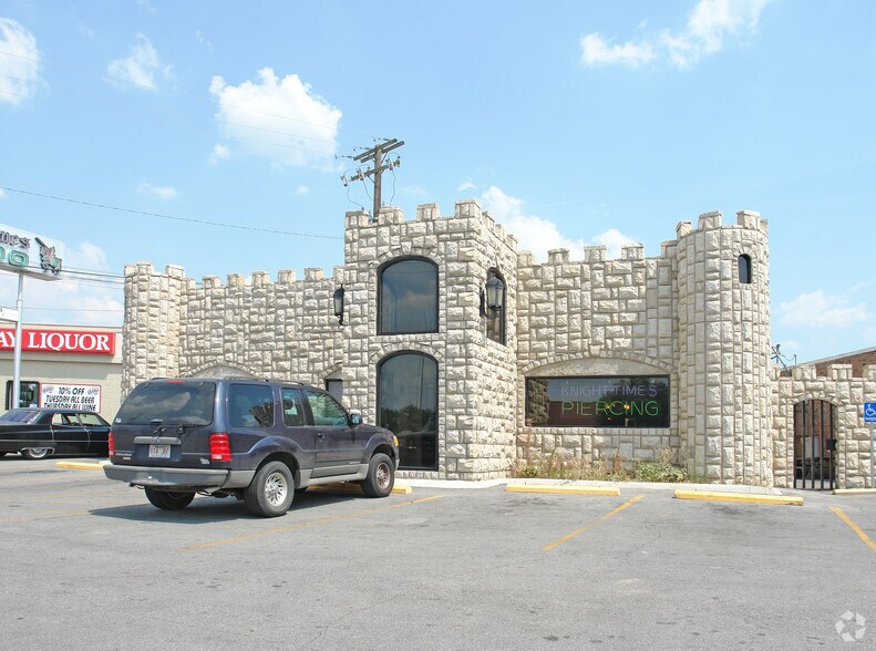 3014 N College Ave, Fayetteville, AR for sale - Primary Photo - Image 1 of 13