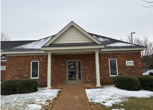 223 Bulifants Blvd, Williamsburg, VA à louer Photo du bâtiment- Image 2 de 14