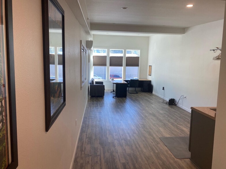 8414 Speckled Ave, Kings Beach, CA for lease - Building Photo - Image 2 of 5