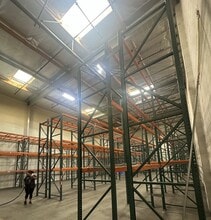 3121-3129 S Main St, Los Angeles, CA à louer Photo intérieure- Image 1 de 6