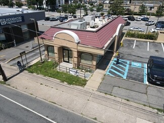 Plus de détails pour 996 Hempstead Tpke, Franklin Square, NY - Commerce de détail à vendre