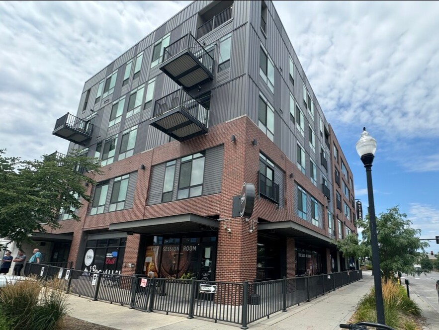 1415 Cuming St NE, Omaha, NE à vendre Photo principale- Image 1 de 1