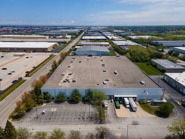 6721 W 73rd St, Bedford Park, IL for lease - Building Photo - Image 2 of 7