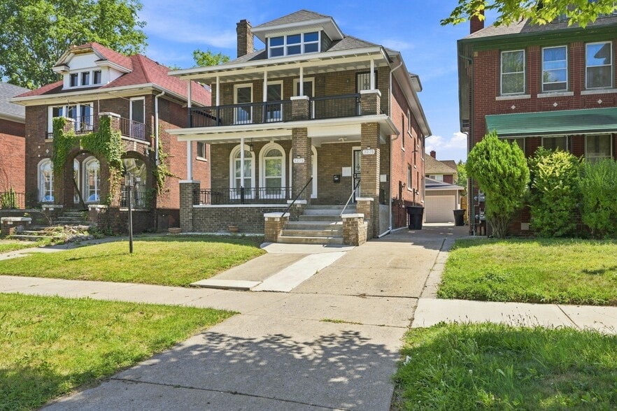 3273 Cortland St, Detroit, MI for sale - Building Photo - Image 2 of 43