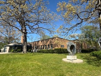 More details for 833 Lake Dr SE, Grand Rapids, MI - Office for Sale