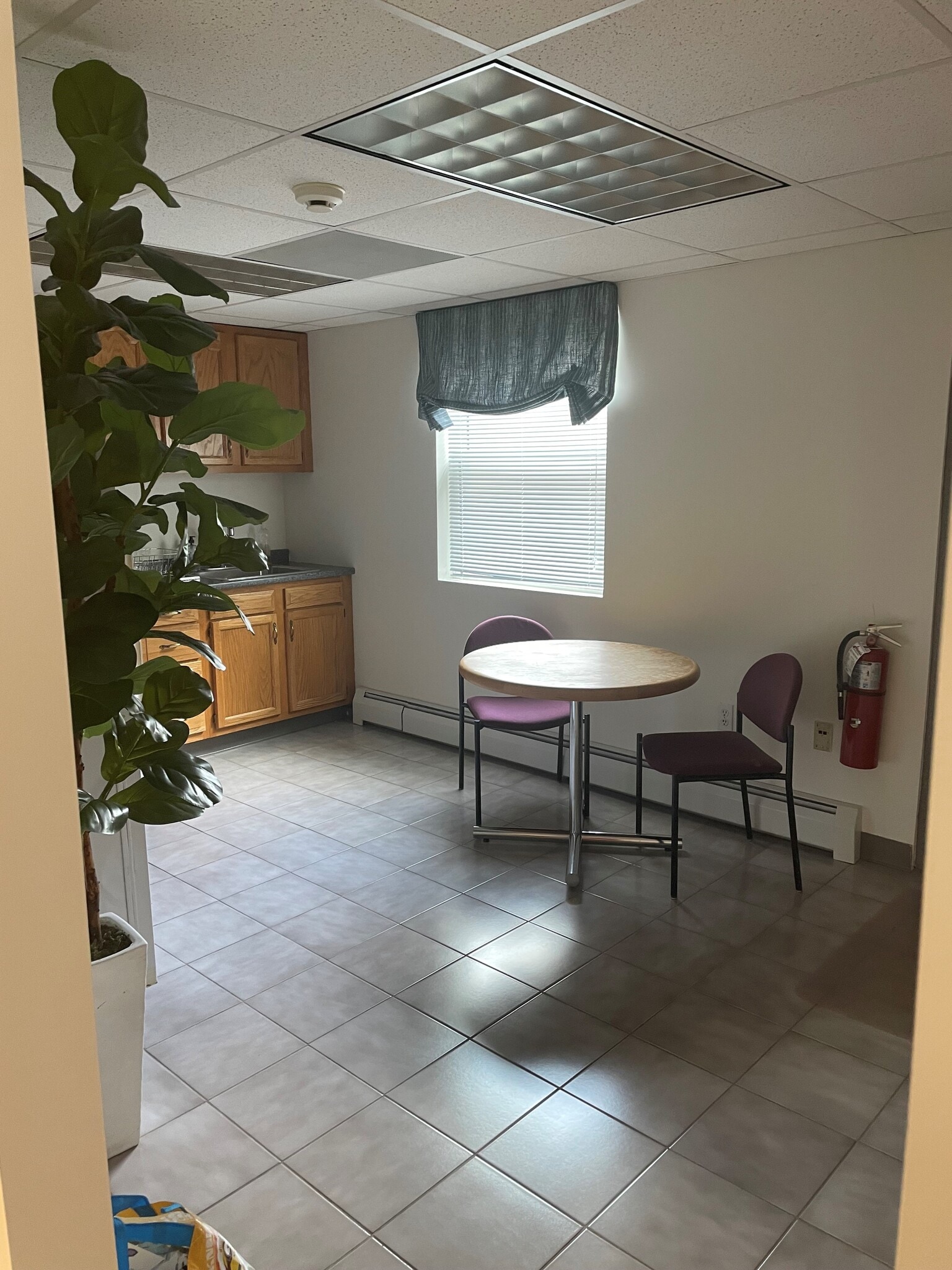 145 Rockledge Ave, Jenkintown, PA for lease Building Photo- Image 1 of 6