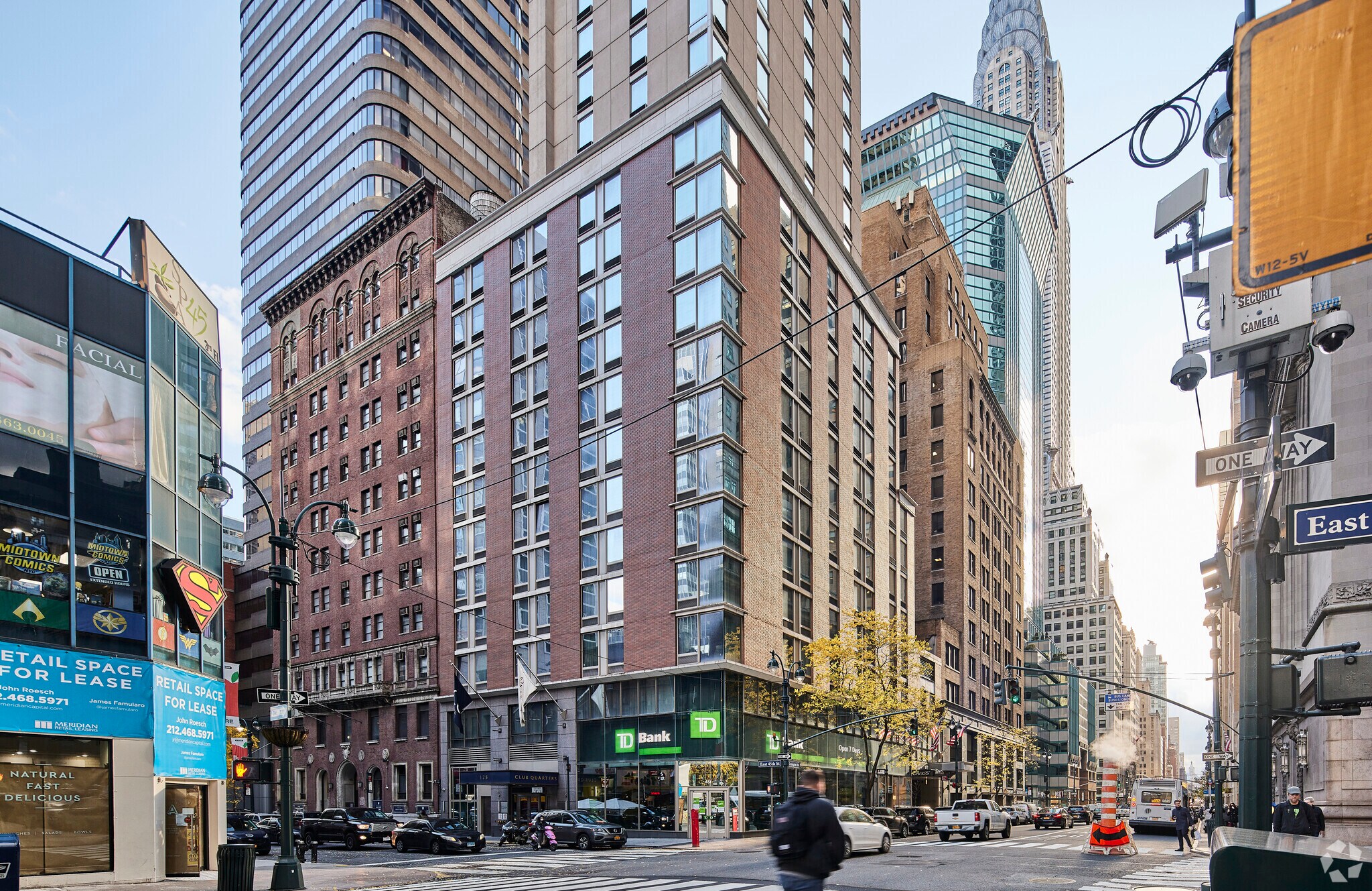128 E 45th St, New York, NY à louer Photo principale- Image 1 de 9