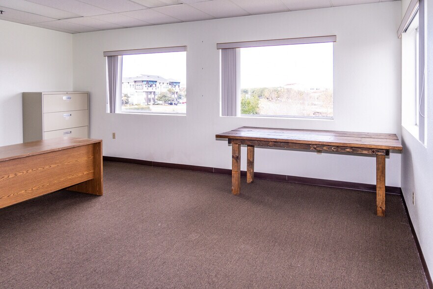 20011 Emerald Coast Pky, Destin, FL à louer - Photo du bâtiment - Image 2 de 11