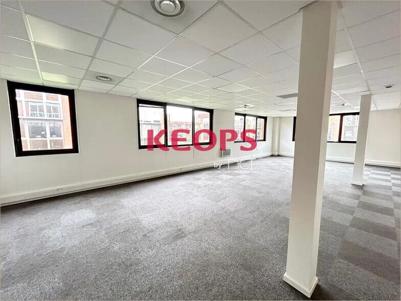 Bureau dans Labège à louer - Photo du bâtiment - Image 2 de 5