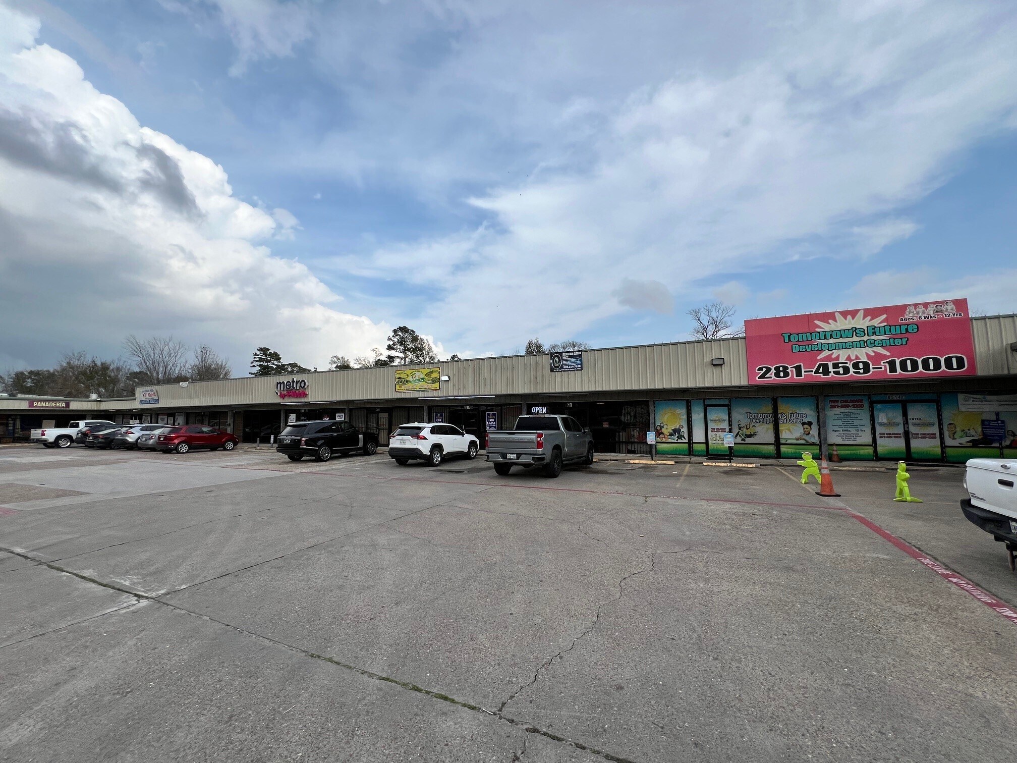 8514 C E King Pky, Houston, TX à louer Photo principale- Image 1 de 12