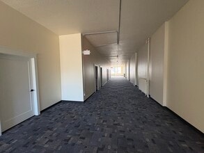 1549 University Ave W, Saint Paul, MN à louer Photo intérieure- Image 1 de 9