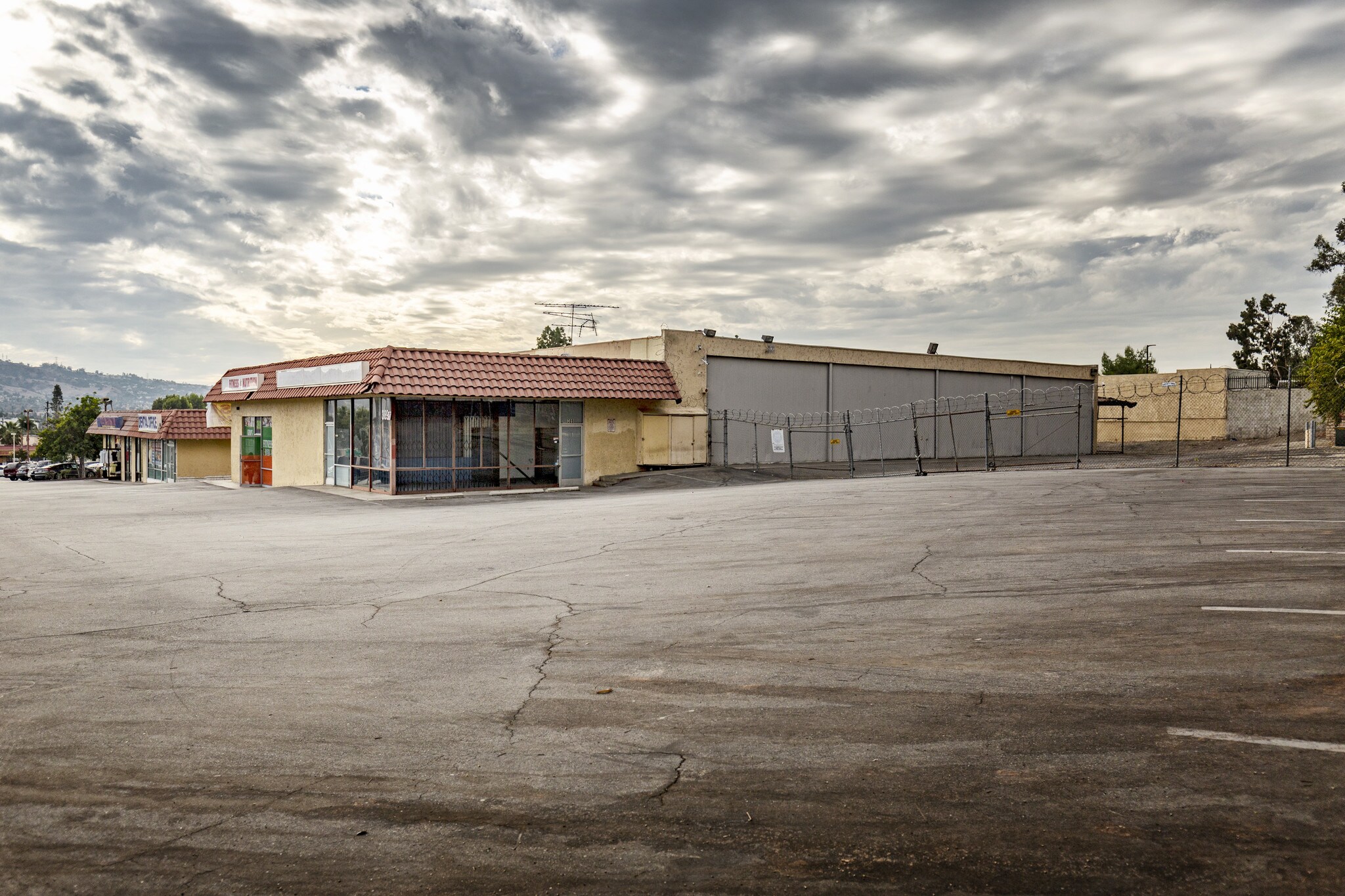 387-445 S Azusa Ave, La Puente, CA for sale Building Photo- Image 1 of 1