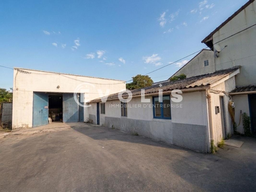 Flex in Vitry-sur-Seine for sale Building Photo- Image 1 of 14