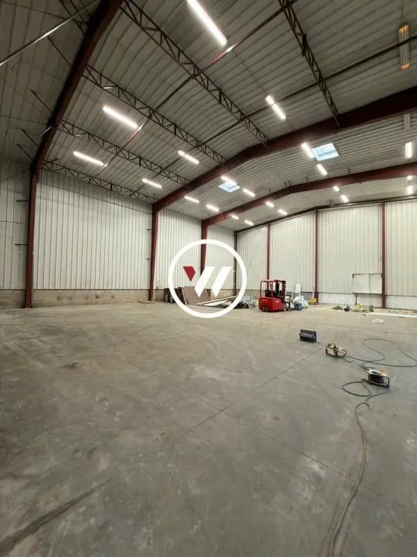 Industrial in Gonesse for lease Interior Photo- Image 1 of 7