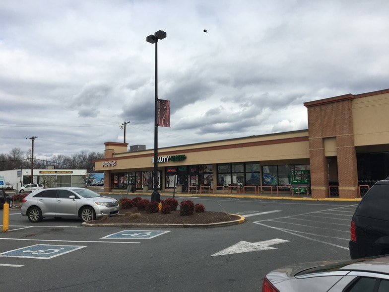 2441 Chillum Rd, Hyattsville, MD for lease - Other - Image 2 of 6