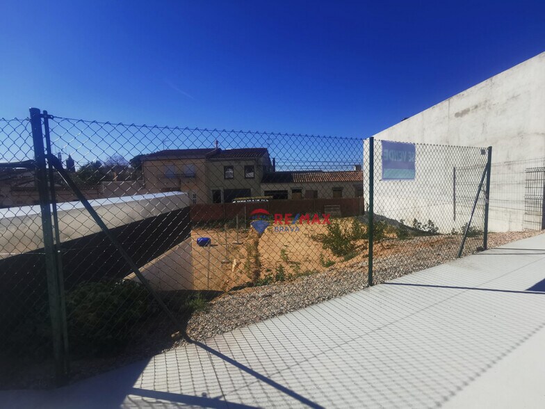 Carrer Sud, 28, Cassà de la Selva, Gerona à vendre - Photo du bâtiment - Image 3 de 15