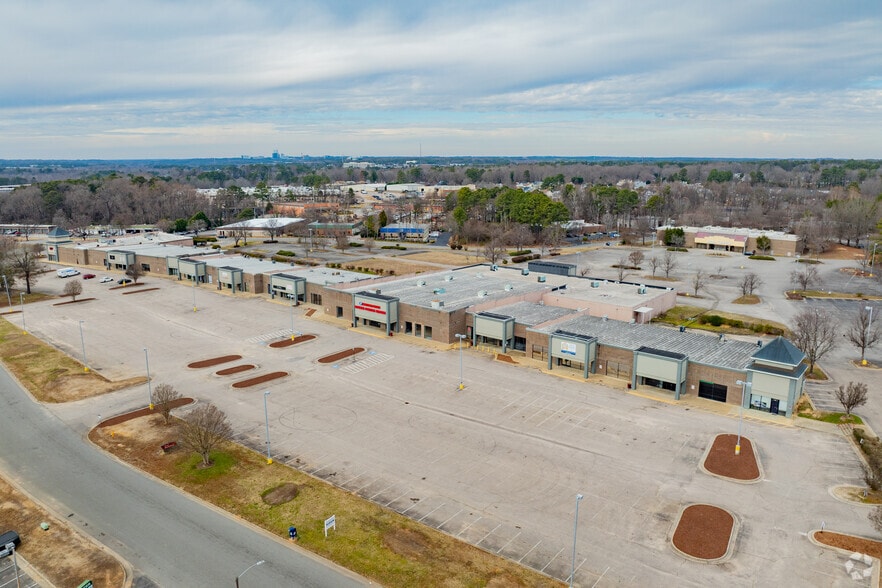 3509 Maitland Dr, Raleigh, NC for lease - Building Photo - Image 3 of 3