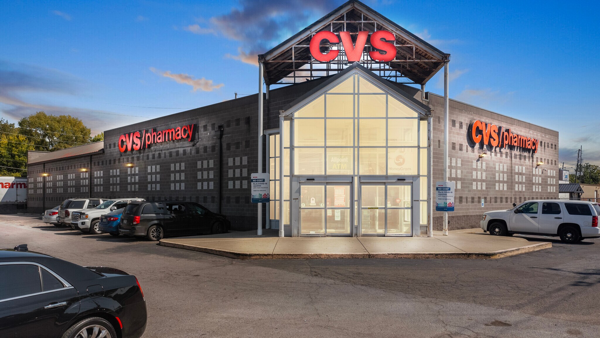 3808 E Washington St, Indianapolis, IN à louer Photo principale- Image 1 de 15