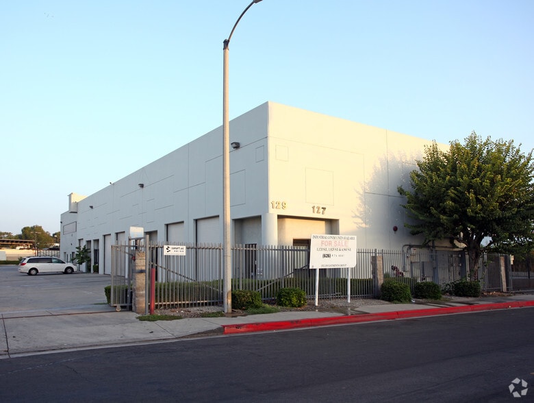 127-129 S 8th Ave, La Puente, CA for sale - Building Photo - Image 2 of 6