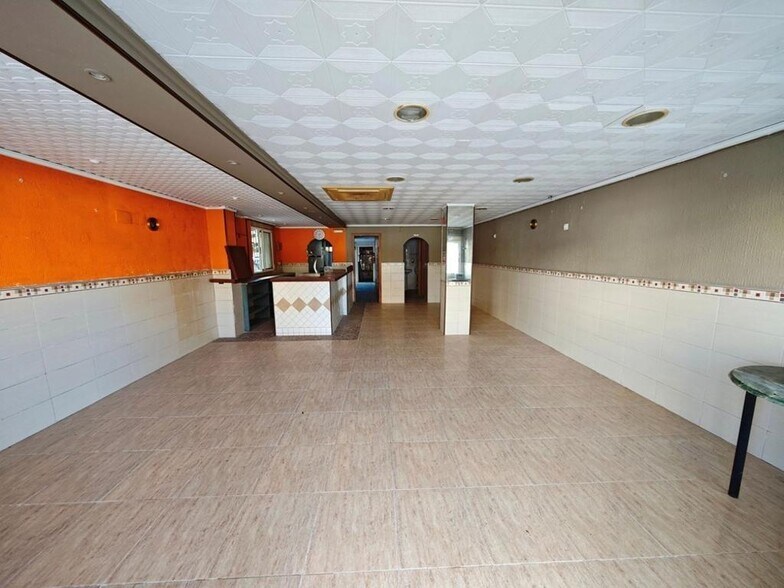 de Borrons, 27, Xeraco, Valencia for sale - Interior Photo - Image 3 of 8