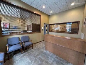 250 E Court St, Iowa City, IA for sale Interior Photo- Image 1 of 30