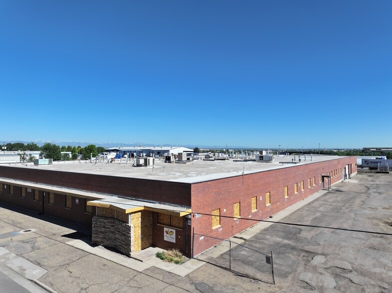 8025-8045 E 40th Ave, Denver, CO for lease - Building Photo - Image 1 of 9