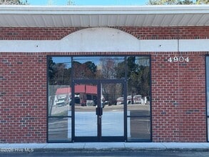 4904 Carolina Beach Rd, Wilmington, NC à louer Photo intérieure- Image 1 de 10