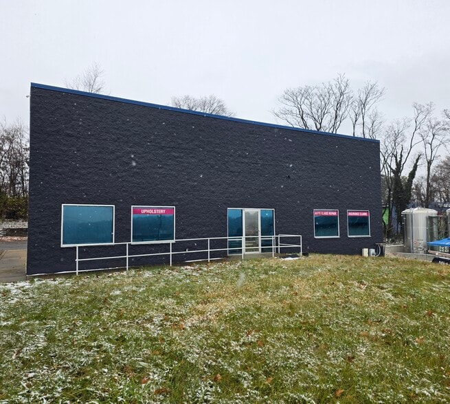 4806 Benson Ave, Arbutus, MD for lease - Primary Photo - Image 1 of 8