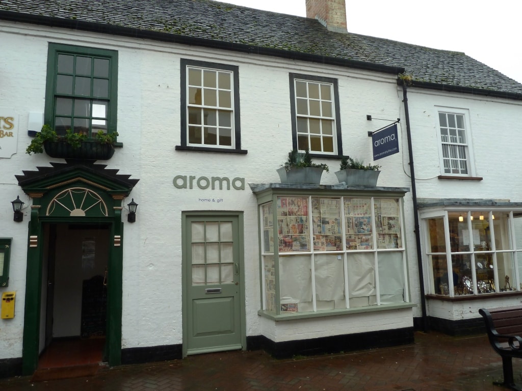 6-9 High St, Southampton for sale Primary Photo- Image 1 of 4