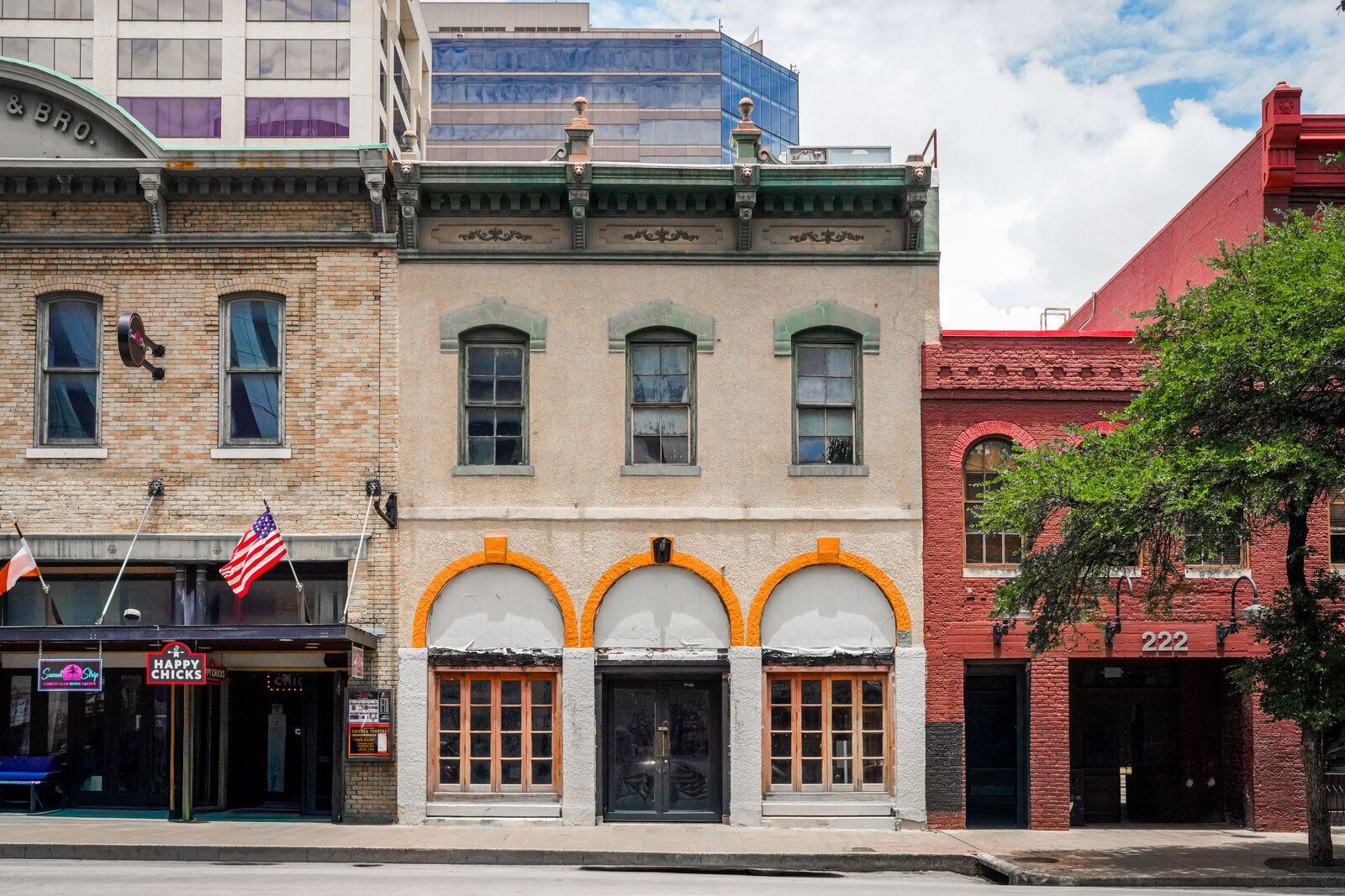 201 E 6th St, Austin, TX for lease Building Photo- Image 1 of 1
