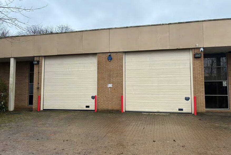 Sunrise Pky, Milton Keynes for lease - Building Photo - Image 3 of 5