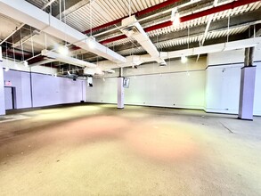 946-956 Kings Hwy, Brooklyn, NY for lease Interior Photo- Image 2 of 6