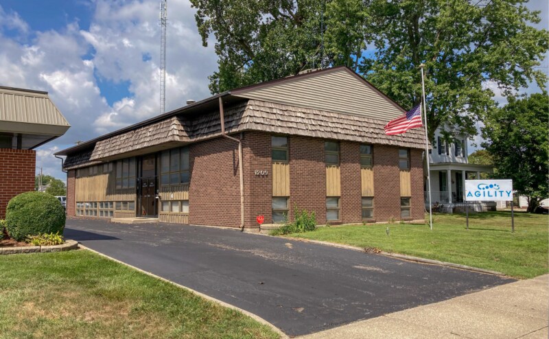 1209 S 4th St, Springfield, IL à louer - Photo du bâtiment - Image 1 de 5