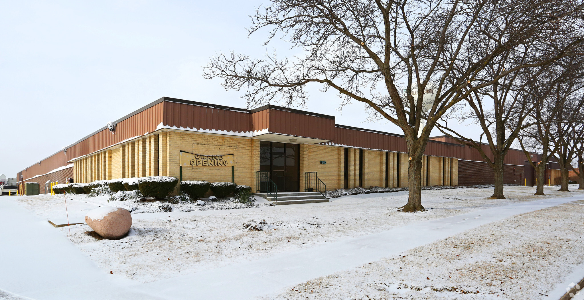 7780-7850 S Quincy St, Willowbrook, IL for sale Primary Photo- Image 1 of 1