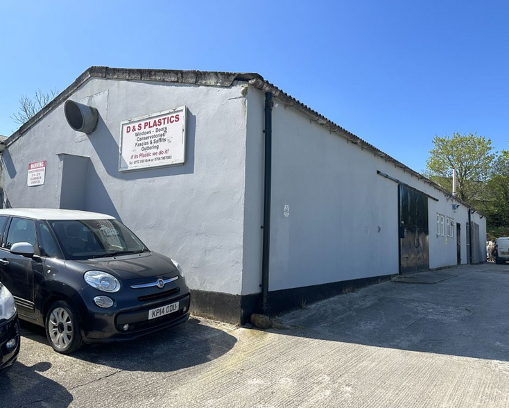 1-4 Doubelbois Industrial Estate, Liskeard à vendre - Photo principale - Image 1 de 12