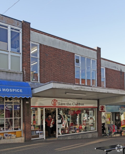 19 Peckingham St, Halesowen for lease - Primary Photo - Image 1 of 2