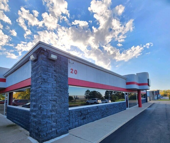 1775 Buffalo Rd, Gates, NY à vendre - Photo du bâtiment - Image 3 de 15