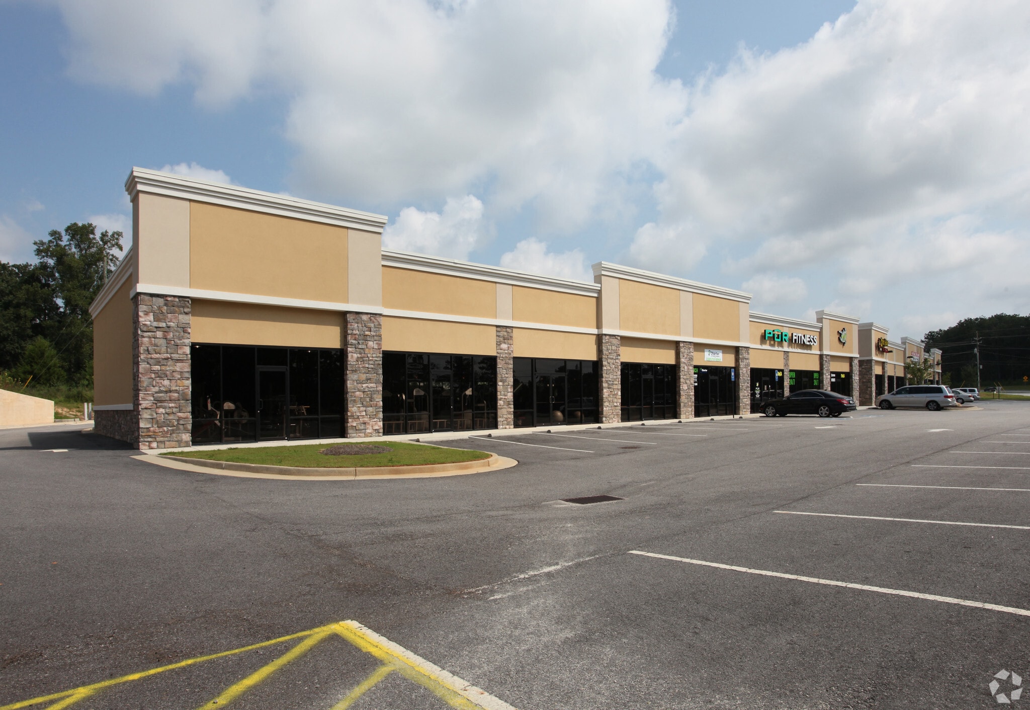 3904 Winder Hwy, Flowery Branch, GA à louer Photo principale- Image 1 de 7