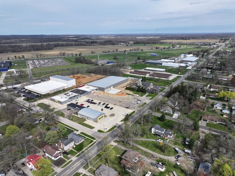 1100 N Main St, Three Rivers, MI à louer - Photo du bâtiment - Image 2 de 12