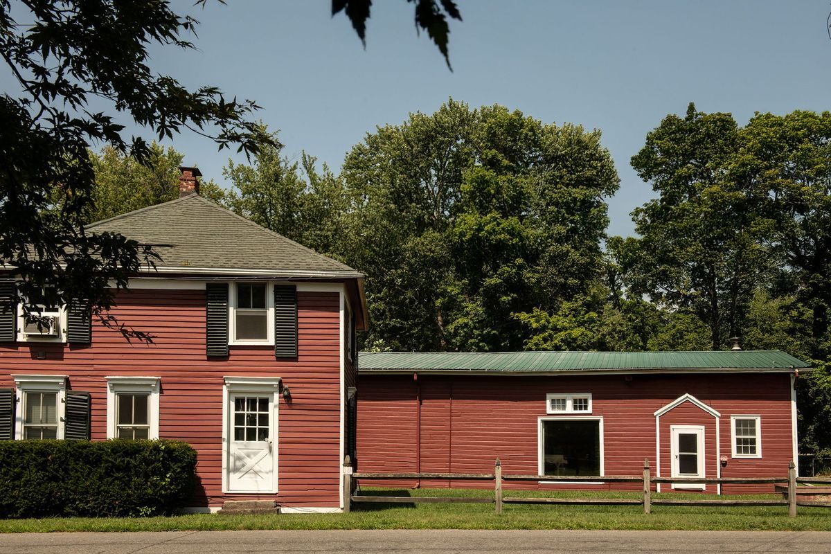 33 Maple Ave, Claverack, NY à vendre Photo du bâtiment- Image 1 de 25