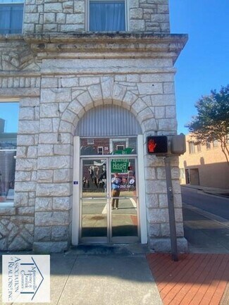 Plus de détails pour 20 E Main St, Martinsville, VA - Bureau à vendre