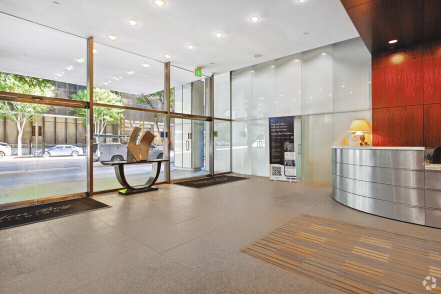 626 Wilshire Blvd, Los Angeles, CA à louer - Photo intérieure - Image 3 de 23