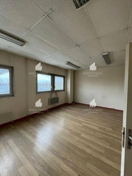 32 Avenue Des Morillons, Garges-lès-Gonesse à vendre - Photo intérieure - Image 2 de 2
